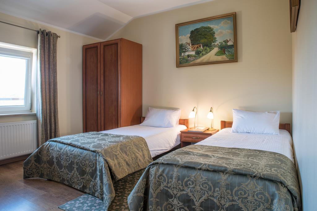 Hotel I Restauracja Brochow